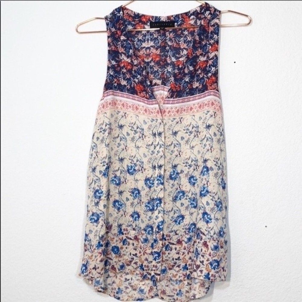 Sanctuary Sleeveless Blouse Multi Floral Pattern